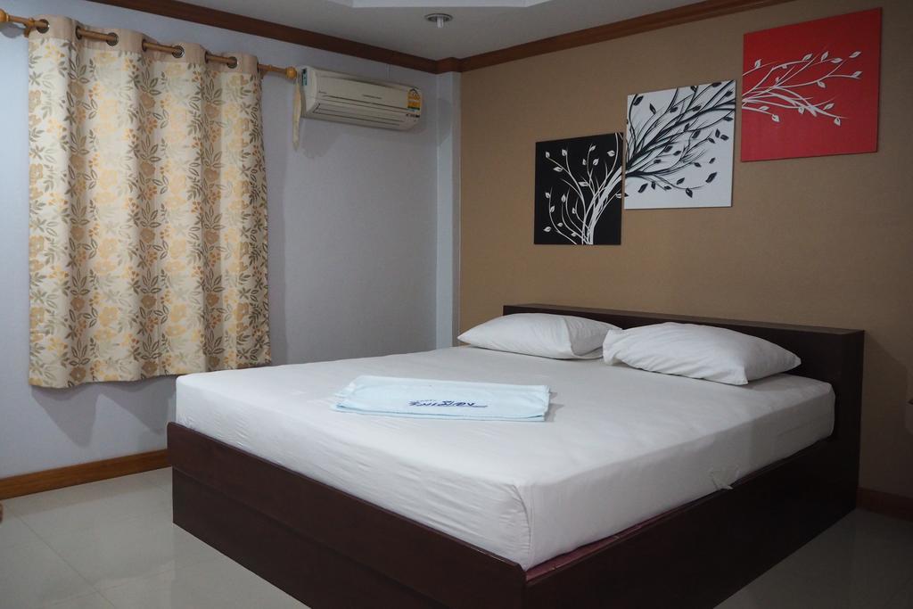 Rimmueng Resort Phanom Sarakham Exterior photo
